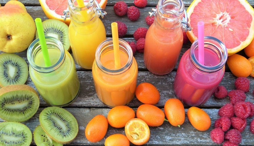 smoothies-g29b1129ed_1920 (1)
